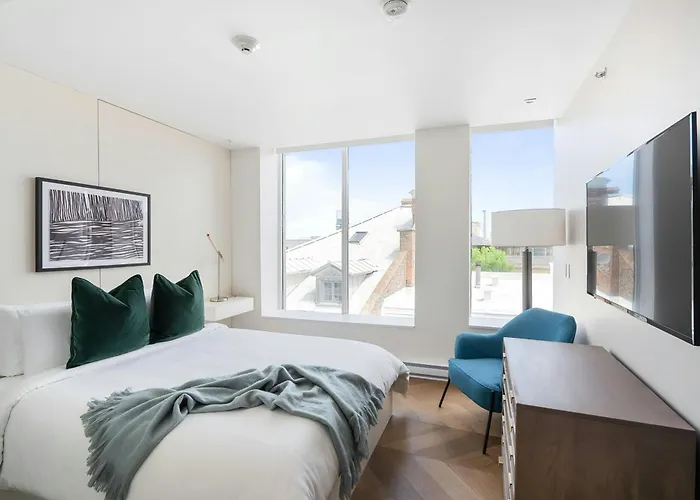 Sonder By Marriott Bonvoy La Galerie Hotel Montreal